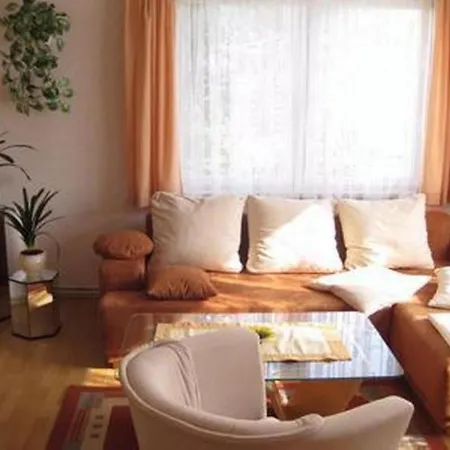 Ferienwohnung Bruckenblick Apartment *